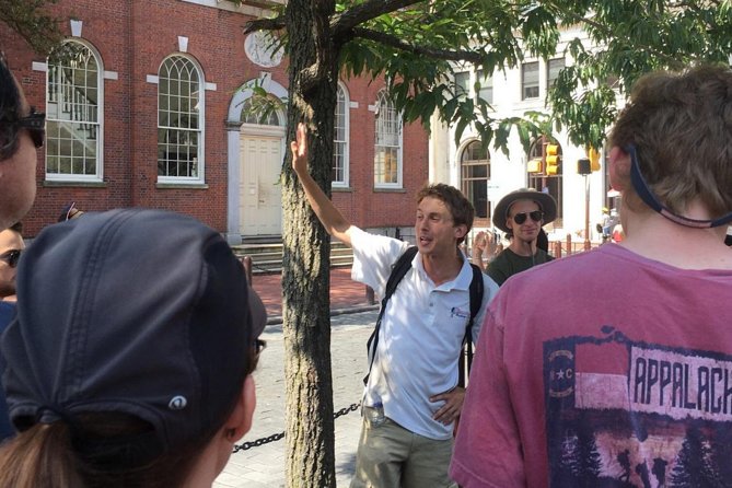 The Constitutional Walking Tour of Philadelphia - Carpenters’ Hall and New Hall Military Museum