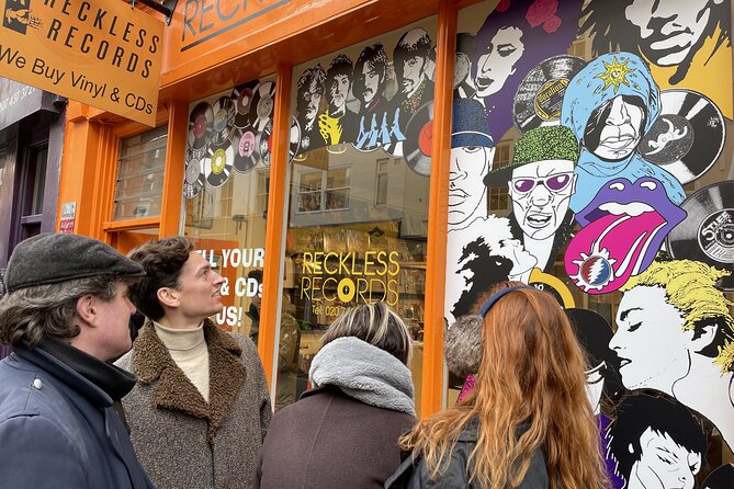 The Great British Rock and Roll Walking Tour - Central London: 40 minutes of final stories
