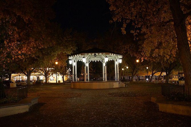 The Original 8pm Ghost Tour of Old Town Albuquerque - since 2001 - Stop 3: The Covered Wagon and the photo question