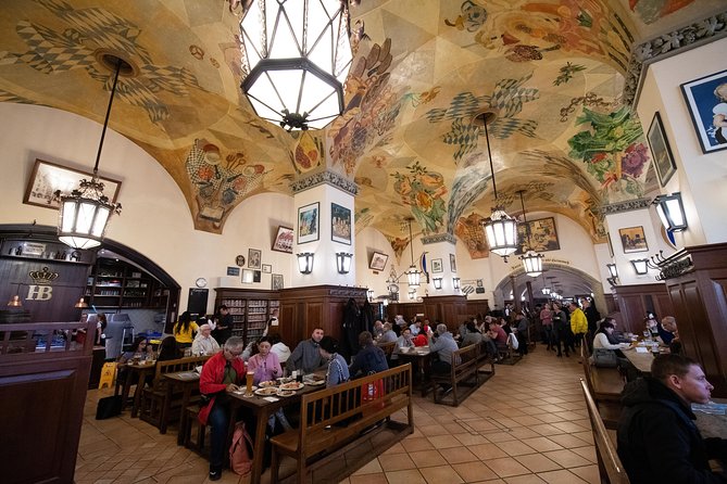 Third Reich Walking Tour Munich - Marienplatz and the final connection to modern Munich
