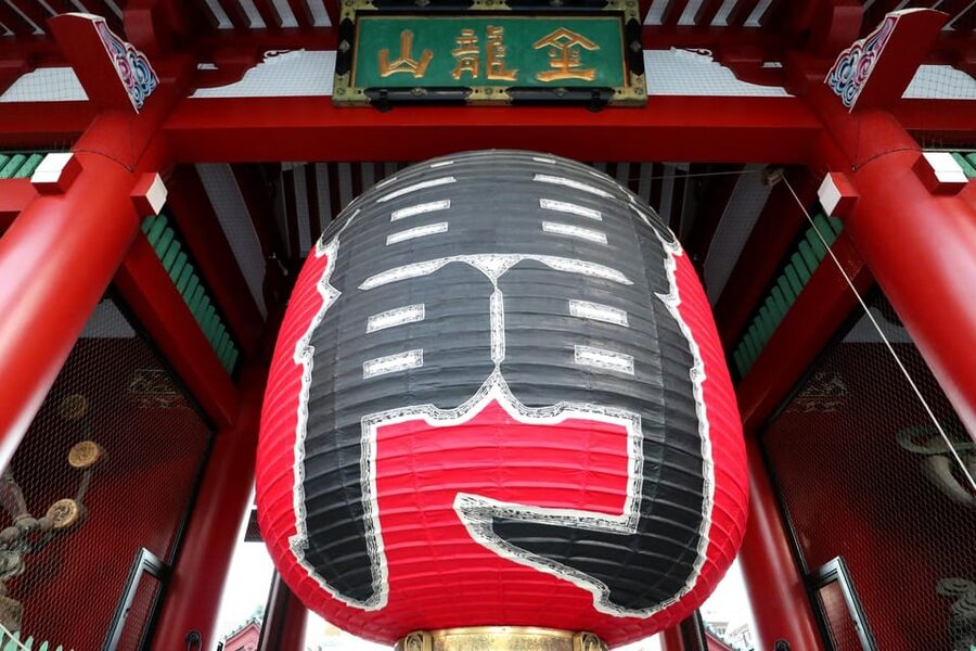 Tokyo: Asakusa Walking Tour with Sensoji Temple Visit - Sensoji Temple, the heart of the walk
