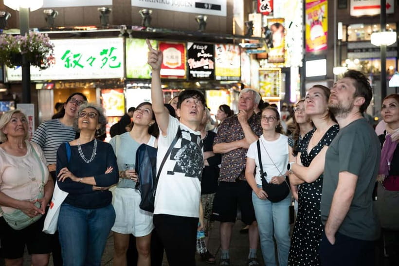Tokyo: Dark Side of Tokyo Shinjuku Red Light Walking Tour - Meeting at Shinjuku Station without losing your group