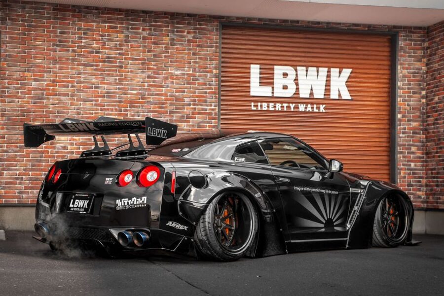 Tokyo Drift: GT-R Car Club R35 Liberty Walk Daikoku meeting - Tokyo Skytree, Rainbow Bridge, and the city between car stops