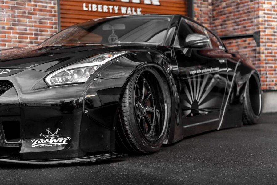 Tokyo Drift: GT-R Car Club R35 Liberty Walk Daikoku meeting - The Liberty Walk GT-R is the star before the convoy even leaves