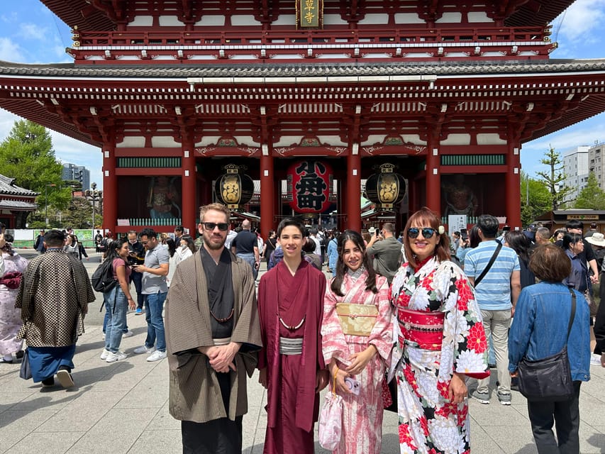 Tokyo: Imperial Palace and Shogun Walking Tour - The Imperial Palace and the layers of political power