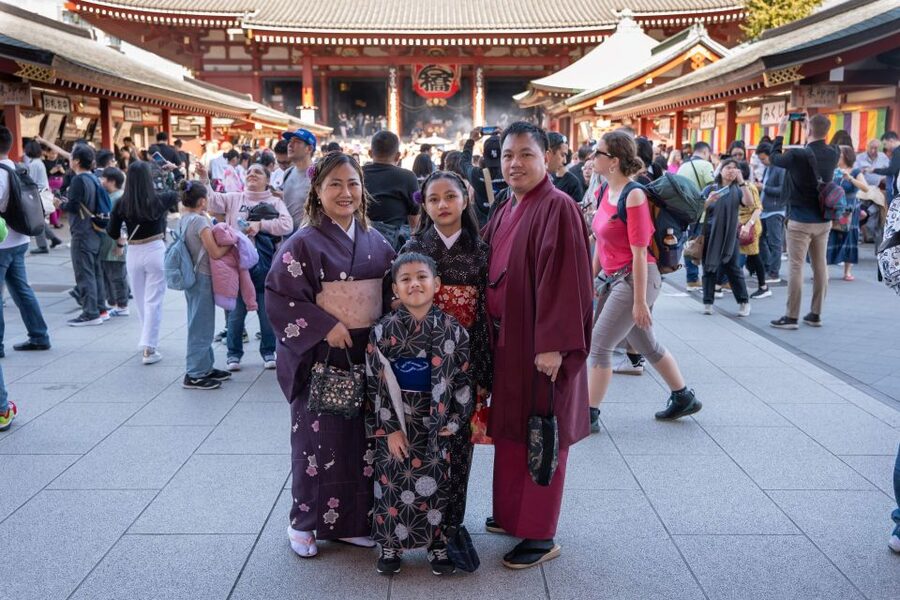 Tokyo: Private Custom Walking Tour with Local Guide - Key points to know before booking