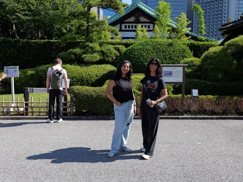 Tokyo: Private Custom Walking Tour with Local Guide - Practical details that affect your decision