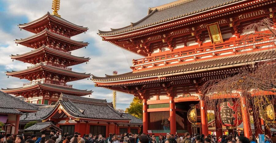 Tokyo: Private Walking Tour with a Local Guide - Asakusa and Sensō-ji: the best traditional starting point