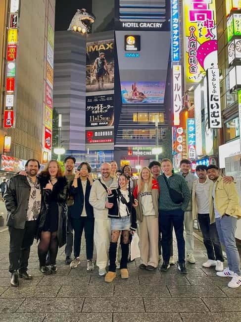 Tokyo: Shinjuku Local Bar and Izakaya Guided Walking Tour - Starting among the lanterns at Omoide Yokocho