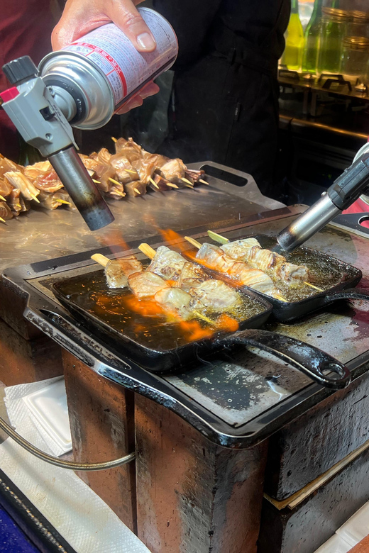 Tokyo: Tsukiji Fish Market Guided Walking Tour - What guides add to the experience