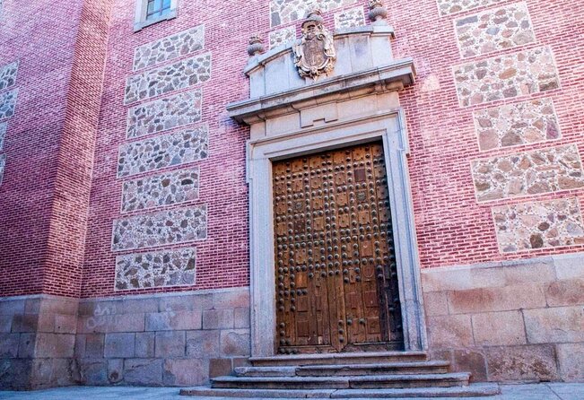 Toledo Tour & Vineyard Walk with Wine Tasting from Madrid - Free time in Toledo: useful, but tightly managed