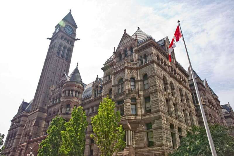 Toronto: City Highlights Walking Tour | 3-Hour - Who should book this walking tour?