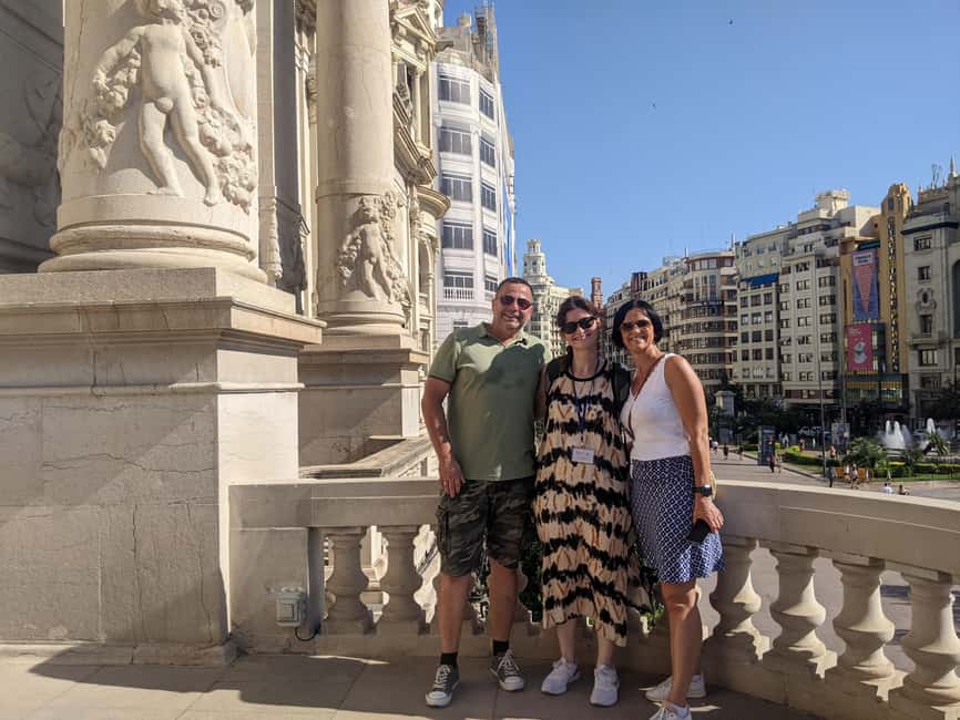 Valencia: Private Walking Tour with a Local - Meeting at Plaza del Ayuntamiento or arranging a central pickup