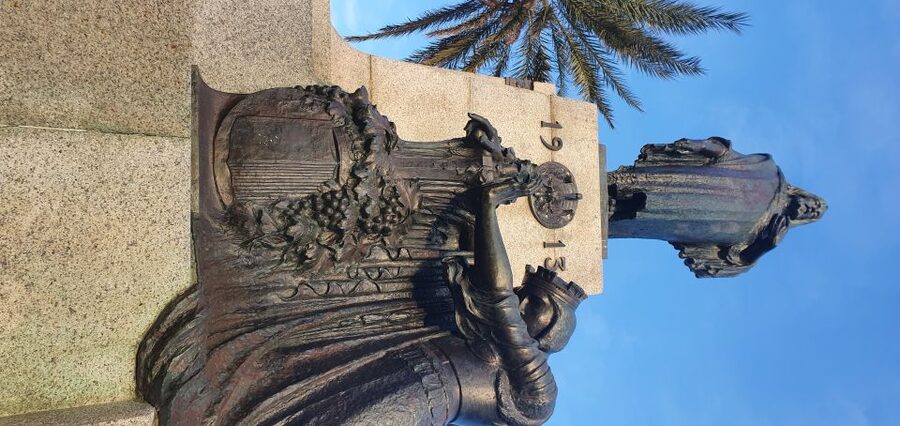 Valletta: City Walking Tour in a Small Group - Upper Barrakka Gardens and the final view