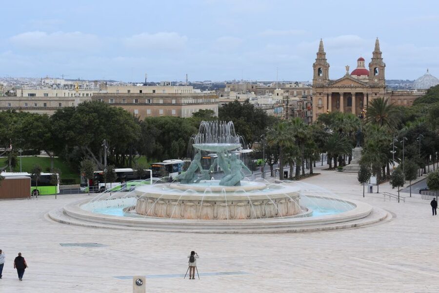 Valletta: Guided City Walking Tour - The Auberges, palaces, and churches
