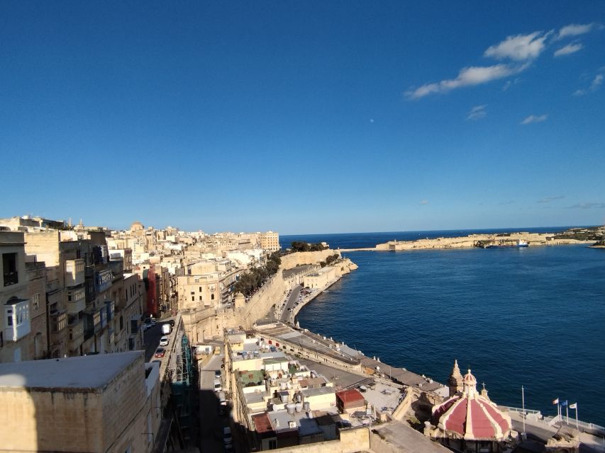 Valletta: Guided City Walking Tour - Barracca Gardens and the Grand Harbour views