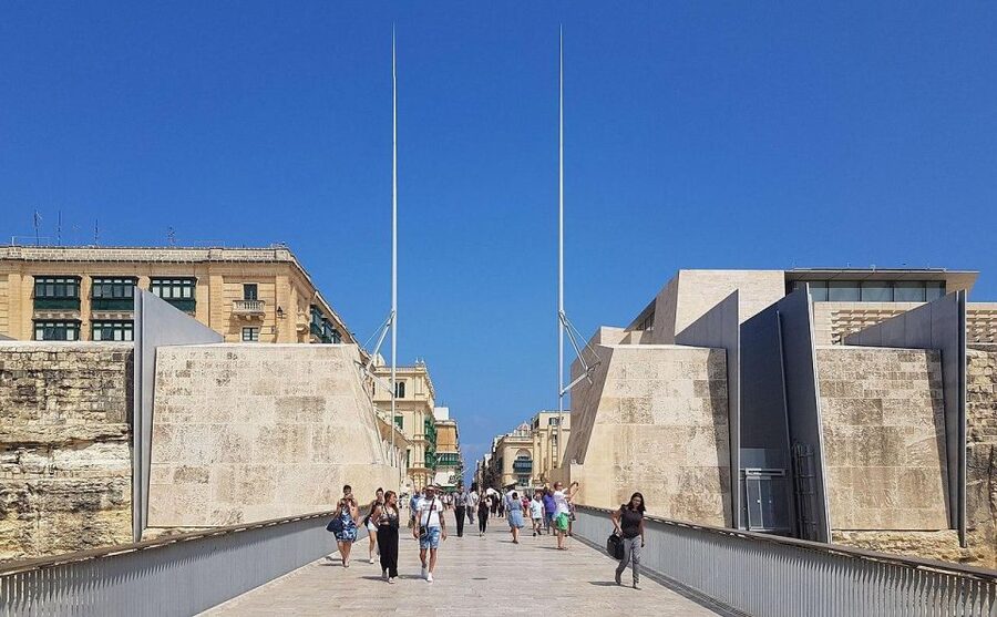 Valletta: Half-Day City Discovery Walking Tour - Practical details that affect your morning