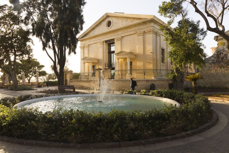 Valletta: Street Food and Culture Walking Tour - The guide shapes the whole morning
