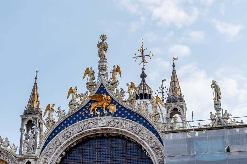 Venice: Doge's Palace and St Mark's Basilica Walking Tour - Timing, heat, and the physical effort