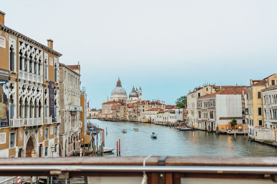 Venice: Private Walking Tour with a Local - Special interests: art, photography, and local life