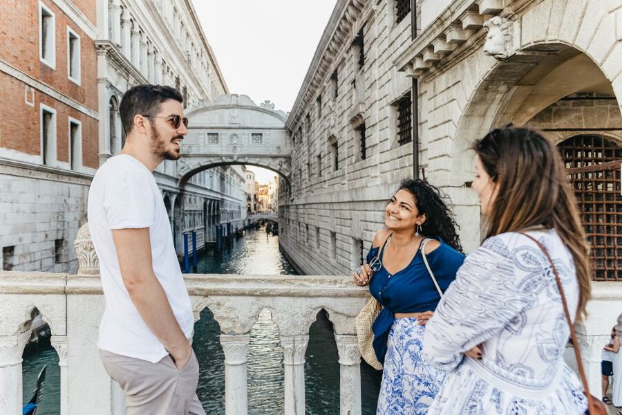 Venice: Private Walking Tour with a Local - Practical details that shape the experience