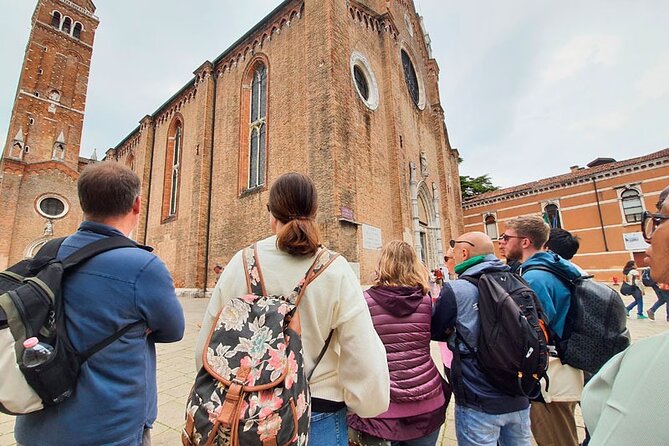 Venice Sightseeing Small Group Walking Tour with a Local Guide - Why this walk works as a first look at Venice