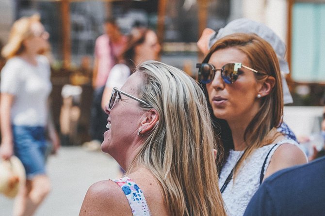 Verona Highlights Walking Tour in Small-group - Castelvecchio and the restored Scaligero Bridge