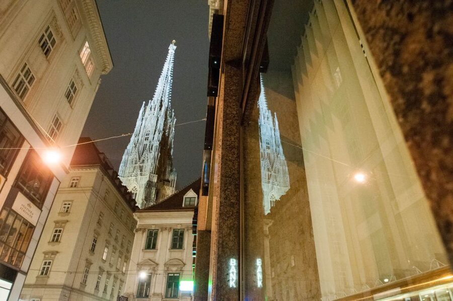 Vienna: Ghosts and Legends Guided Nighttime Walking Tour - Is $20 a fair price?