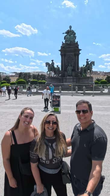 Vienna: Private Walking Tour with a Local - The guides make the difference
