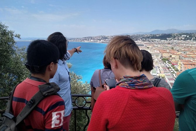 ★ Walking Tour of Old Nice and Castle Hill - Old Nice through narrow streets and baroque churches