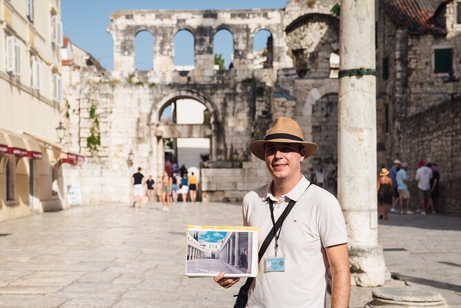 Walking Tour of Split with a 'Magister' of History - The Golden Gate and the medieval reuse of Roman walls