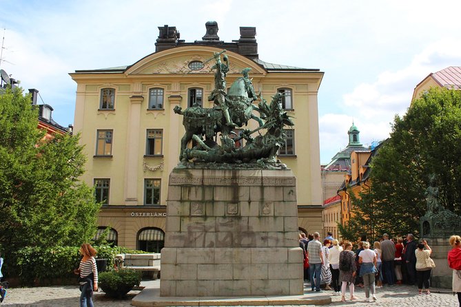 Walking Tour of Stockholm Old Town - Stortorget connects beauty with difficult history