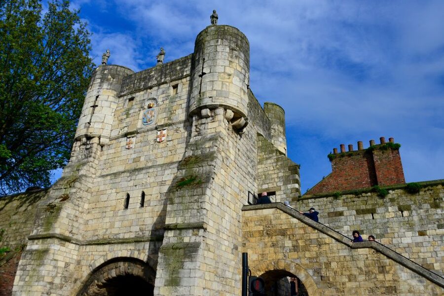 York: City Highlights Small Group Walking Tour - Finishing on the Shambles