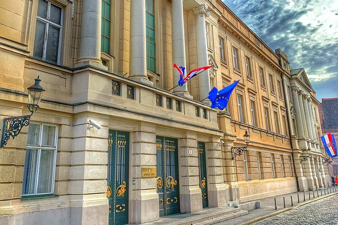 Zagreb Unveiled: Private walking tour with a local guide - Why this two-hour route works well